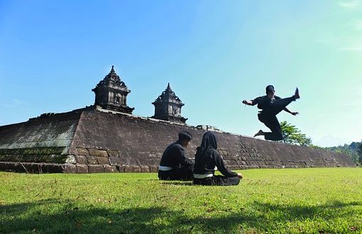 urutan sabuk silat